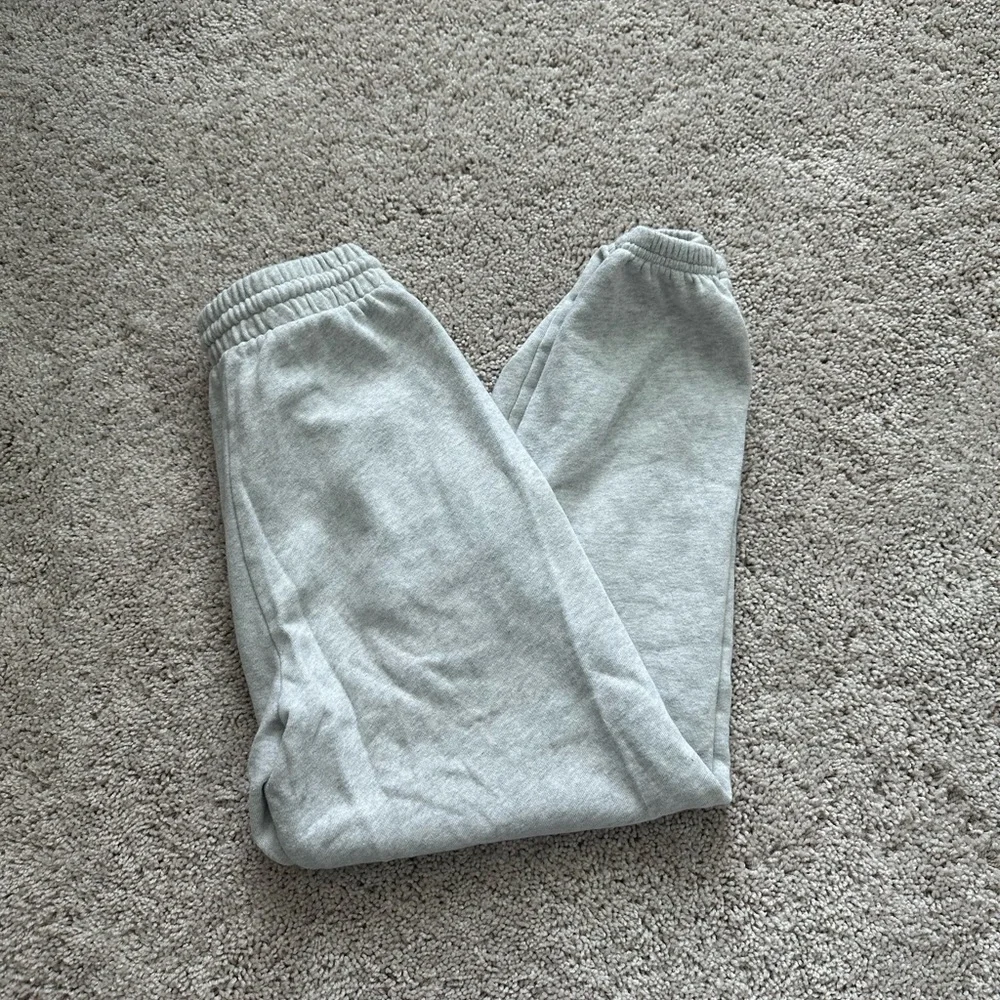 Old Navy High-Waisted Sweatpants